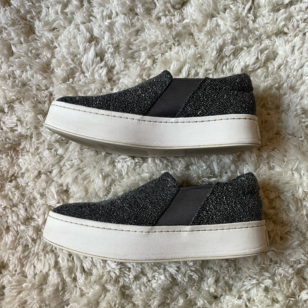Vince Warren Sneakers